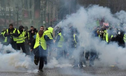 I gilets jaunes e le elezioni in Francia: rompere la polarizzazione autoritaria, costruire il contropotere